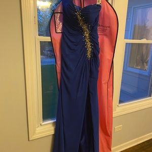 Royal blue prom dress!